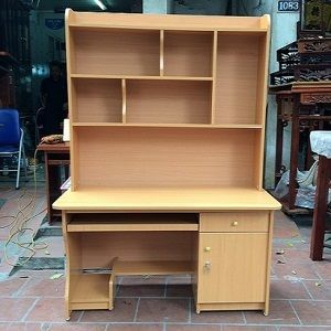 Thanh lý mẫu bàn học truyền thống